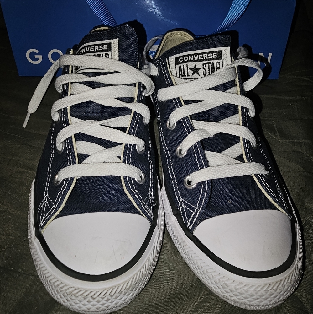 Converse Little Kids size 2.5